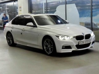 수원 중고차 BMW 3시리즈 (F30) 320d M 스포츠 2015.12식 127,615km