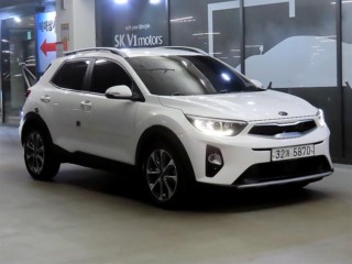 수원 중고차 기아 스토닉 가솔린 1.4 트렌디 2018.05식 80,157km