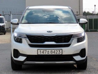수원 중고차 기아 셀토스 가솔린 1.6 터보 2WD 2021.07식 110,655km