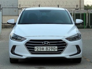 수원 중고차 현대 아반떼 AD 1.6 GDI 스타일 2018.03식 210,753km
