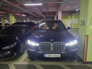 수원 중고차 BMW X7 (G07) xDrive 40i M 스포츠 2021.09식 85,056km
