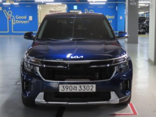 수원 중고차 기아 더 뉴 셀토스 가솔린 1.6 터보 4WD 2022.12식 111,429km