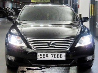 수원 중고차 렉서스 LS460 AWD 2010.01식 105,954km
