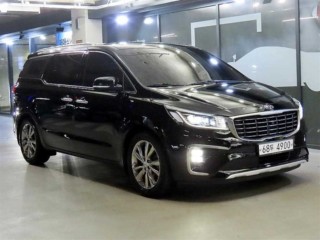 수원 중고차 기아 더 뉴 카니발 디젤 9인승 노블레스 스페셜 2019.06식 109,833km