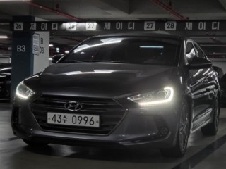 수원 중고차 현대 아반떼 AD 1.6 GDI 프리미엄 2015.12식 105,798km