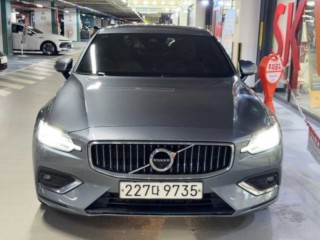 수원 중고차 볼보 S60(3세대) B5 인스크립션 2020.10식 119,544km