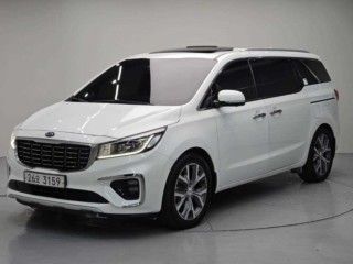 수원 중고차 기아 더 뉴 카니발 디젤 9인승 노블레스 스페셜 2018.07식 171,647km
