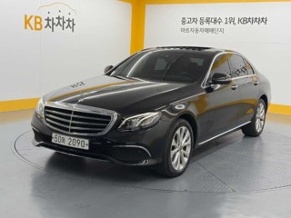 수원 중고차 벤츠 E-클래스 W213 E220d 4MATIC 익스클루시브 2019.08식 104,326km