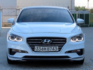 수원 중고차 현대 그랜저 IG 3.0 LPI 모던 2018.04식 100,568km